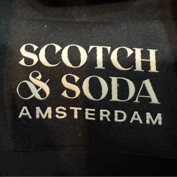 Scotch & Soda Elvis Presley Women’s Bomber Jacket - Picture 5 of 9